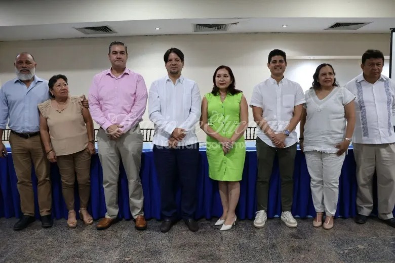 Autoridades y organizadores del Congreso de Humedales 2025